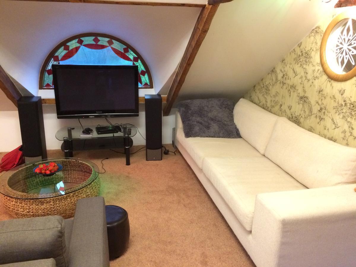 Paivilla Boutique Hotel ทาลลินน์ ภายนอก รูปภาพ